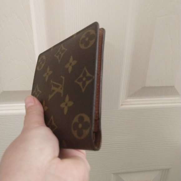 Louis Vuitton Monogram Wallet - Picture 6 of 16